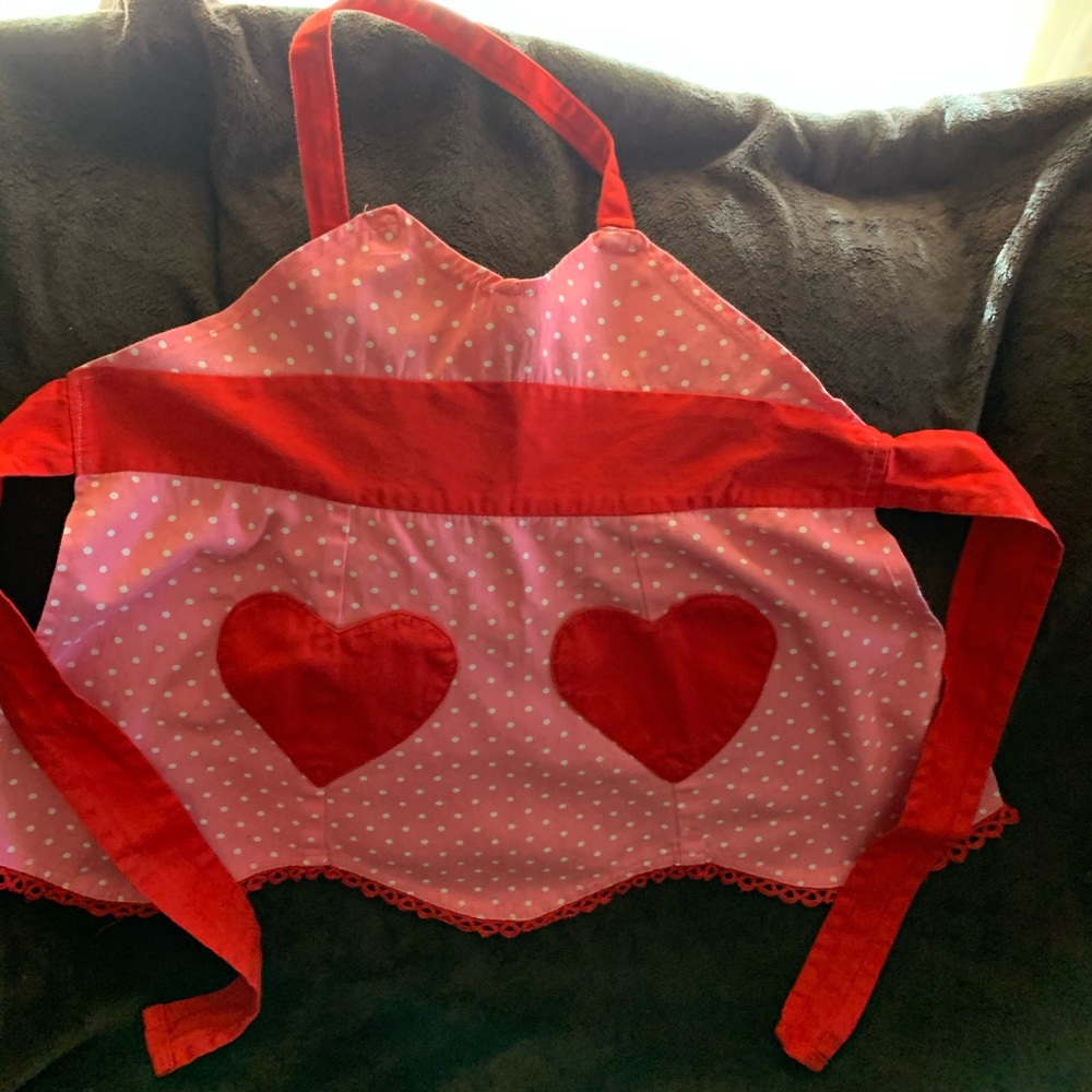 Child’s Apron